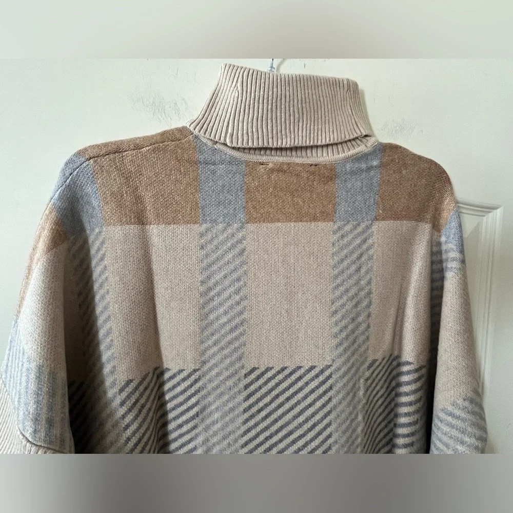 Joseph A. Plaid Turtleneck Oversized Poncho Designer Sweater Size Large - Picture 4 of 15